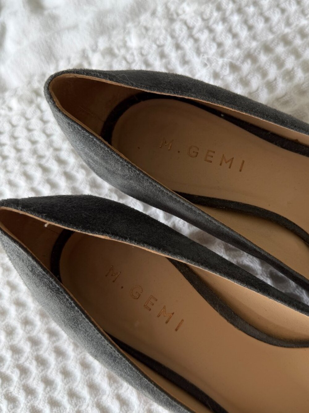 M Gemi The Lustro Suede Block Heel - Picture 3 of 5